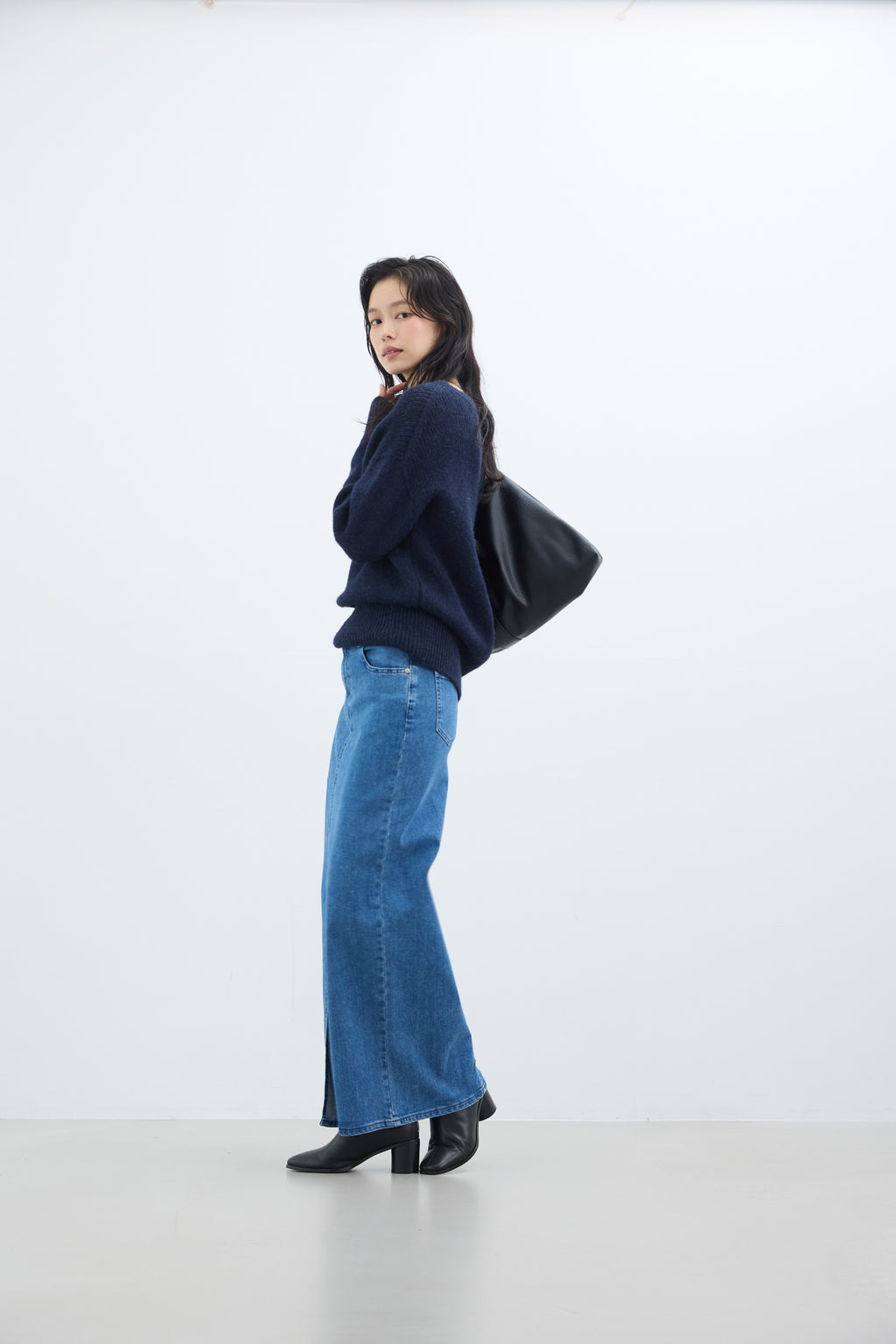 I LINE / アイライン（MID BLUE）