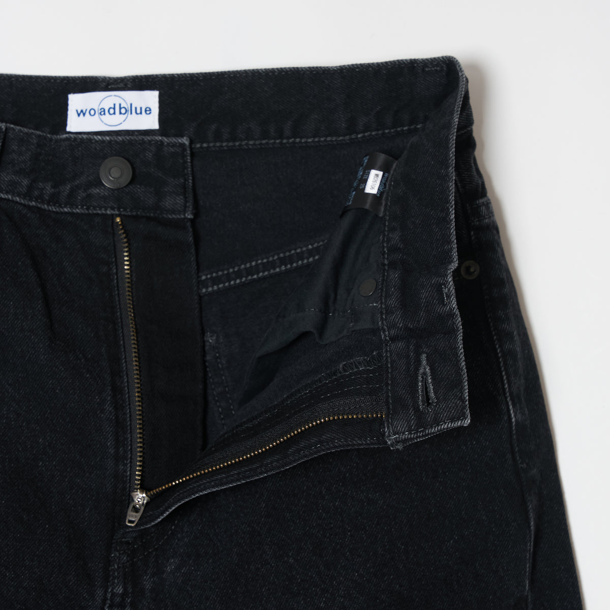 The Straight / ストレート（BLACK）